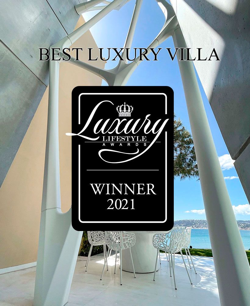 LuxuryLifeStyle-Villa-копия.jpg